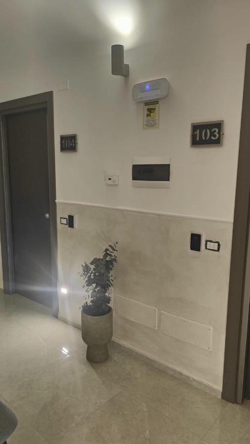 Novara Exterior foto